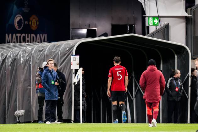 231108 Harry Maguire of Manchester United looks dejected after the UEFA Champions League football match between FC Copenhagen and Manchester United on November 8, 2023 in Copenhagen Photo Petter Arvidson BILDBYRAN kod PA PA0685 fotboll football soccer fotball champions league fc copenhagen manchester united bbeng depp Copyright: PETTERxARVIDSON BB231108PA138