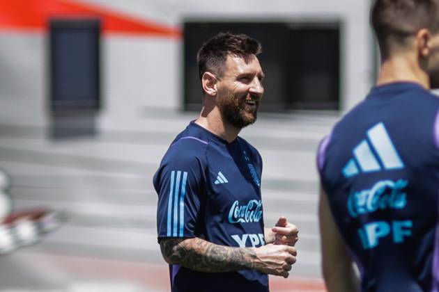 Argentina Training Session Argentina s coach Lionel Scaloni is participating in a press conference, PK, Pressekonferenz in Ezeiza, Argentina, on November 20, 2023. Ciudad Autonoma de Buenos Aires Argentina Copyright: xDaianaxPanzax originalFilename:panza-notitle231120_np9kr