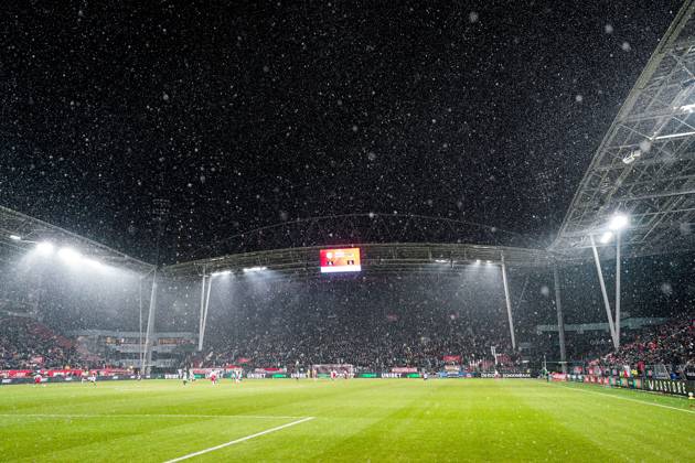 UTRECHT - Overview of the stadium during the Dutch Eredivisie match between FC Utrecht and AZ in Galgenwaard stadium on December 3, 2023 in Utrecht, the Netherlands. ANP ED VAN DE POL Dutch Eredivisie 2023 2024 xVIxANPxSportx xxANPxIVx 485356408 originalFilename: 485356408
