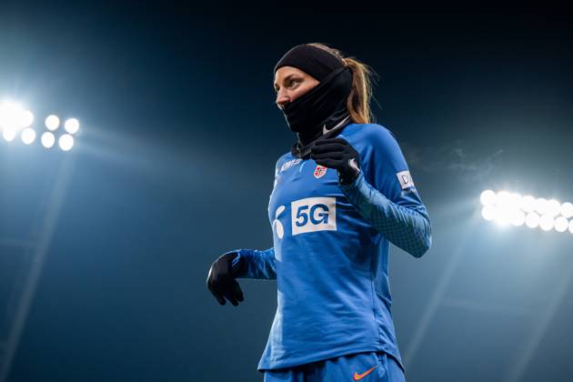 231204 Marit Bratberg Lund of the Norwegian women s national football team during a training session on December 4, 2023 in Sankt Pölten Photo Vegard Grott BILDBYRAN code VG VG0567 bbeng fotboll football soccer fotball norge norway women dam nations league träning practice training trening st pölten  Copyright: VEGARDxGRoTT BB231204VG061