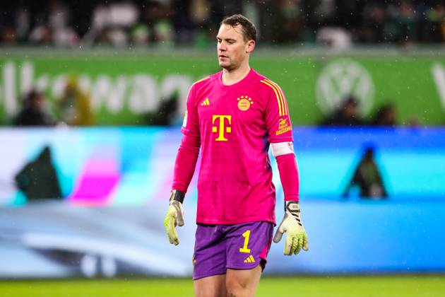 Goalkeeper Manuel Neuer FC Bayern Munich,1 after the 1 2 goal 1 Soccer Bundesliga season 2023 2024 point match VfL Wolfsburg vs FC Bayern Munich in the Volkswagen Arena in Wolfsburg single picture,action,soccer,Germany,man,men,20 12 2023