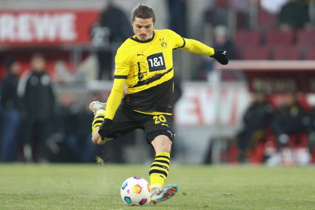 Marcel Sabitzer Borussia Dortmund in action, on the ball, single action, 1 Bundesliga, 1 FC Koeln vs Borussia Dortmund 1 Bundesliga, RheinEnergieStadion, 20 01 2024, Koeln, Germany 1 FC Koeln vs Borussia Dortmund 1 Bundesliga 1 Bundesliga 678