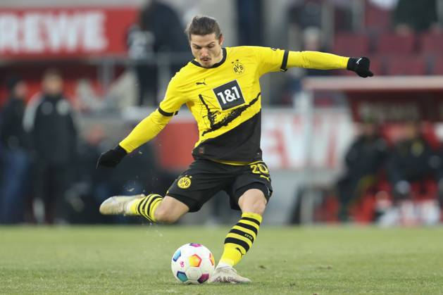 Marcel Sabitzer Borussia Dortmund in action, on the ball, single action, 1 Bundesliga, 1 FC Koeln vs Borussia Dortmund 1 Bundesliga, RheinEnergieStadion, 20 01 2024, Koeln, Germany 1 FC Koeln vs Borussia Dortmund 1 Bundesliga 1 Bundesliga 678