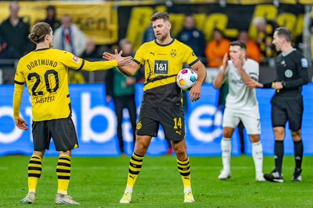 Marcel Sabitzer Borussia Dortmund, 20 Niclas Fuellkrug Borussia Dortmund, 14 Borussia Dortmund vs VfL Bochum, Football, 1 Bundesliga, Matchday 19, 28 01 2024 DFL REGULATIONS PROHIBIT ANY OUSE OF PHOTOGRAPHS AS IMAGE SEQUENCES AND OR QUASI VIDEO Borussia Dortmund vs VfL Bochum, Football, 1 Bundesliga, Matchday 19, 28 01 2024 Dortmund Copyright: xEibner-Pressefoto BahhoxKarax EP_BVB