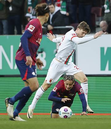 10 02 2024, Soccer 1 Bundesliga, 21 Matchday FC Augsburg RB Leipzig, 2023 2024, in the WWK Arena Augsburg v li Yussuf Poulsen RB Leipzig , and Arne Engels FC Augsburg vs Xavi Simons RB Leipzig For journalistic purposes only Only for editorial use DFL regulations prohibit any use of photographs as image sequences and or quasi video