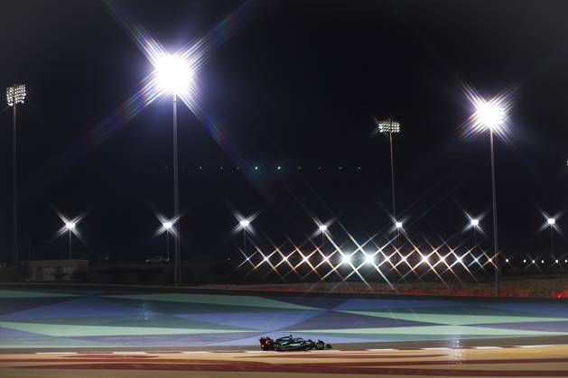 18 STROLL Lance can , Aston Martin F1 Team AMR24, action during the Formula 1 Aramco pre season testing 2024 of the 2024 FIA Formula One World Championship from February 21 to 23, 2024 on the Bahrain International Circuit, in Sakhir, Bahrain Photo Eric Alonso DPPI F1 Pre season Testing in Bahrain at Bahrain International Circuit on February 22, 2024 in Sakhir, Bahrain Photo by HOCH ZWEI Sakhir Sakhir Bahrain Bahrain