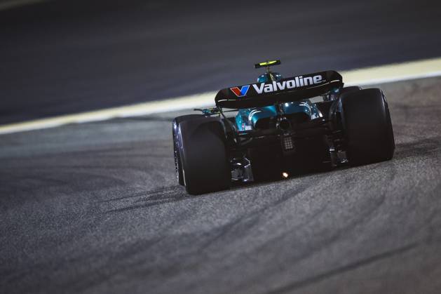 14 ALONSO Fernando spa , Aston Martin F1 Team AMR24, action during the Formula 1 Aramco pre season testing 2024 of the 2024 FIA Formula One World Championship from February 21 to 23, 2024 on the Bahrain International Circuit, in Sakhir, Bahrain Photo Eric Alonso DPPI F1 Pre season Testing in Bahrain at Bahrain International Circuit on February 22, 2024 in Sakhir, Bahrain Photo by HOCH ZWEI Sakhir Sakhir Bahrain Bahrain