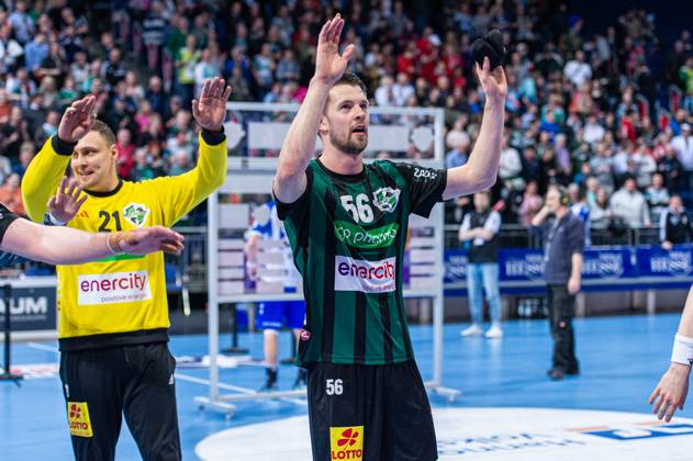 Hannes Feise TSV Hannover Burgdorf, No. 56 v l , TSV Hannover Burgdorf green against TVB Stuttgart blue on matchday 24 of the 2023 2024 season in the LIQUI MOLY Handball Bundesliga 29 02 2024, ZAG Arena Hannover, GER , Copyright: xJanxGuentherx xTSVxHannover-Burgdorfx