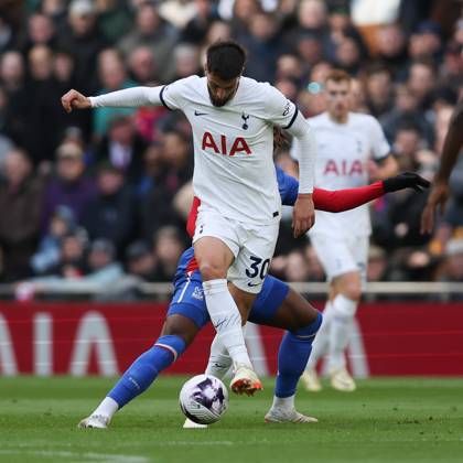 Rodrigo Bentancur of Tottenham Hotspur is challenged by Eberechi Eze of Crystal Palace during the Premier League match between Tottenham Hotspur and Crystal Palace at Tottenham Hotspur Stadium, London, England on 2 March 2024. Copyright: xKenxSparksx 39960009