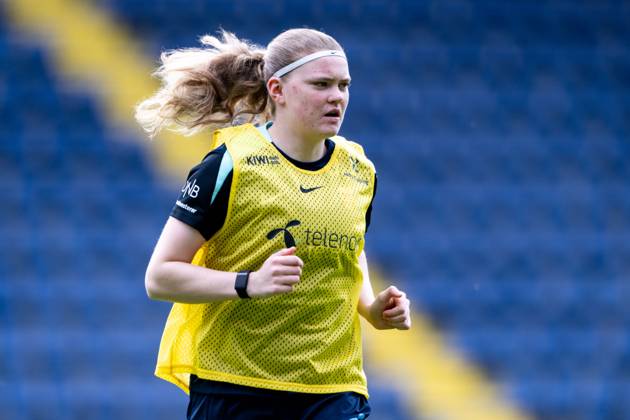 240408 Signe Gaupset of the Norwegian women s national football team during a training session on April 8, 2024 in Breda Photo Emma Wallskog BILDBYRAN COP 320 EW0368 fotboll football soccer fotball em kval kval uefa womens euro qualifier qualifier träning practice training norge norway dam bbeng  Copyright: EMMAxWALLSKOG BB240408EW039