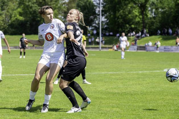 Soccer 2 Womens Bundesliga, Season 2023 2024, Matchday 24, SG 99 Andernach 1 FFC Turbine Potsdam on 12 05 2024 at Andernach Stadium in Andernach duel between Pauline Deutsch 1 FFC Turbine Potsdam, 09 and Alina Wagner SG 99 Andernach, 28 Important note In accordance with the regulations of the DFL German Football League and the DFB German Football Association, it is prohibited to use or have used photographs taken in the stadium and or of the match in the form of sequential images and or video-like photo series Foto Kirchner Media TH Copyright: xKirchner-Media THx