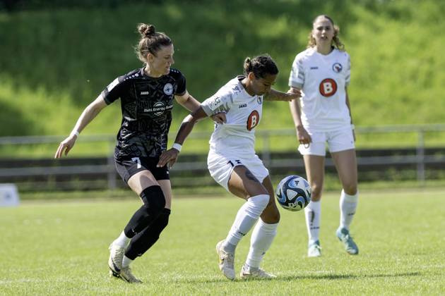 Soccer 2 Womens Bundesliga, Season 2023 2024, Matchday 24, SG 99 Andernach 1 FFC Turbine Potsdam on 12 05 2024 at the Andernach Stadium in Andernach duel between Carolin Schraa SG 99 Andernach, 07 and Adrienne Jordan 1 FFC Turbine Potsdam, 15 Important note In accordance with the regulations of the DFL German Football League and the DFB German Football Association, it is prohibited to use or have used photographs taken in the stadium and or of the match in the form of sequential images and or video-like photo series Foto Kirchner Media TH Copyright: xKirchner-Media THx