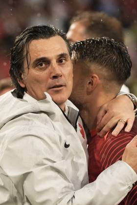 Turkey s head coach Vincenzo Montella during the Euro 2024 soccer match between Turkey and Georgia at the Signal Iduna Park, Dortmund, Germany - Friday 18, Tuesday, 2024. - Soccer .  Copyright: xFabioxFerrari LaPressex