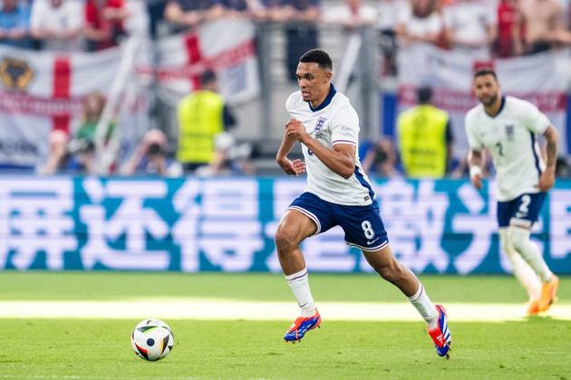 240620 Trent Alexander Arnold of England during the UEFA Euro 2024 Football Championship match between Denmark and England on June 20, 2024 in Frankfurt Photo Mathias Bergeld BILDBYRAN code MB MB0939 fotboll football soccer fotballs em europamästerskap em uefa euro uefa european football championship euro 2024 danmark denmark england bbeng Copyright: MATHIASxBERGELD BB240620MB248