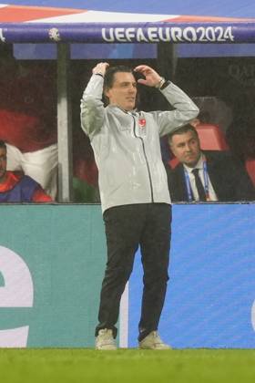Turkey s head coach Vincenzo Montella during the Euro 2024 soccer match between Austria and Turkey at the Red Bull Arena -Round of 16, Leipzig, Germany - Tuesday July 02, 2024. - Soccer .  Copyright: xFabioxFerrari LaPressex