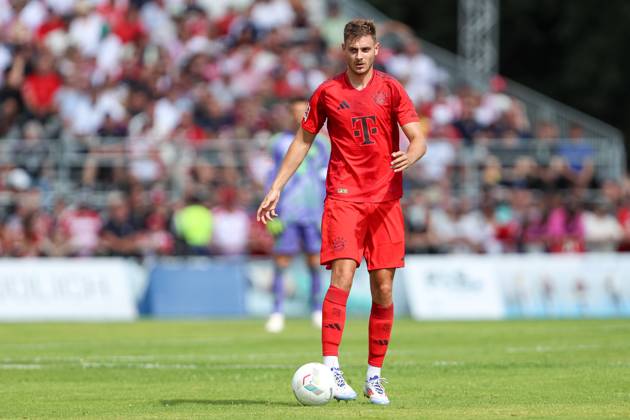 Josip Stanisic FC Bayern Munich in action, on the ball, individual action, test match, 1 FC Düren vs FC Bayern Munich, Karl Knipprath Stadion on July 28, 2024 in Juelich, Germany Photo by Oliver Kaelke DeFodi Images Josip Stanisic FC Bayern Munich controls the ball, test match, 1 FC Düren vs FC Bayern Munich, Karl Knipprath Stadion on July 28, 2024 in Juelich, Germany Photo by Oliver Kaelke DeFodi Images Defodi 678 2024 07 28 OK FCDFCB 1160 Defodi-678