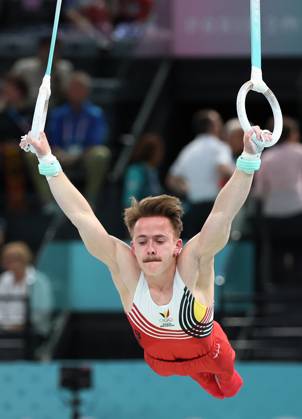 Belgian gymnast Glen Cuyle pictured during a warming up ahead of the men s rings final of the gymnastics competition at the Paris 2024 Olympic Games, Olympische Spiele, Olympia, OS on Sunday 04 August 2024 in Paris, France. The Games of the XXXIII Olympiad are taking place in Paris from 26 July to 11 August. The Belgian delegation counts 165 athletes competing in 21 sports. BENOITxDOPPAGNE  x97774952x