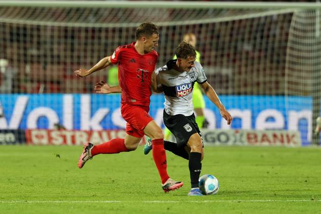in duel, action, with Joshua Kimmich 6 FC Bayern Muenchen , Maurice Krattenmacher 30 SSV Ulm 1846 , SSV Ulm 1846 vs FC Bayern Muenchen, Football, DFB Pokal, 1 Runde, 16 08 2024 DFB regulations prohibit any use of photographs as image sequences and or quasi video Ulm Baden Wuerttemberg Germany Copyright: xkolbert-press ChristianxKolbertx