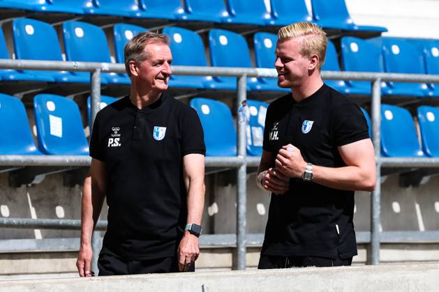 Coach Petrik Sander 1 FC Magdeburg and goalkeeper coordinator Maximilian Heidel 1 FC Magdeburg Football NOFV Oberliga Süd portrait appointment 2023 2024 official photo session 1 FC Magdeburg U23 at the MDCC Arena in Magdeburg Germany, Football, Men, GER, 26 07 2023 Christian Schroedter