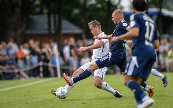 Soccer, Season 2024 2025, Niederrheinpokal 20 08 2023, 01 Round, Men, BW Dingden white vs MSV Duisburg black v l Andre Bugla BW Dingden , Leon Mueller MSV Duisburg , Hamminkeln Sportanlage BW Dingden Nordrhein Westfalen Germany 240820_fb_bw-dingden_msv-duisburg_32313