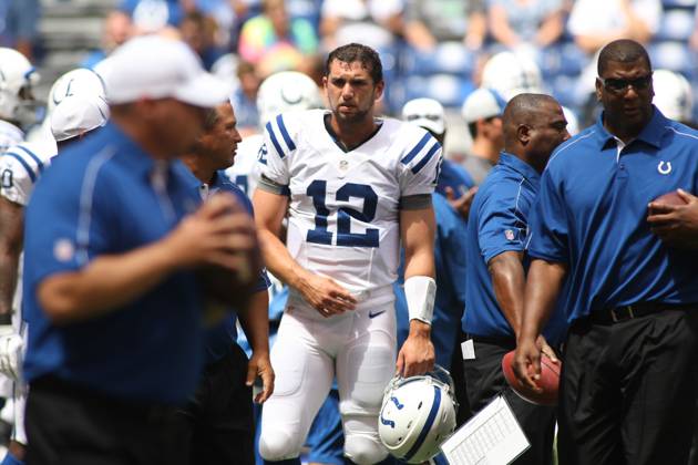 NFL, American Football Herren, USA 2012: Rams vs Colts AUG 12 August 12, 2012: Indianapolis Colts quarterback Andrew Luck (12) warms up before an NFL game between the St. Louis Rams and the Indianapolis Colts at Lucas Oil Stadium in Indianapolis, IN.(Credit Image: Pat Lovell Cal Media) Indianapolis Indiana United States EDITORIAL USE ONLY Copyright: xx ZUMA-20120812_zaf_c04_038.jpg PatxLovellx csmphoto628221