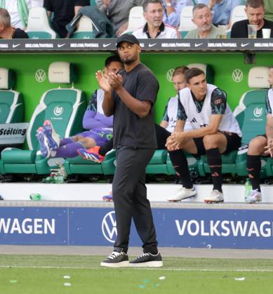 Head Coach Vincent Kompany FC Bayern Muenchen Football, Men, Season 2024 2025, 1 Liga, Bundesliga, Volkswagenarena, VfL Wolfsburg vs FC Bayern Muenchen, 2 3 DFL REGULATIONS PROHIBIT ANY USE OF PHOTOGRAPHS AS IMAGE SEQUENCES AND OR QUASI VIDEO