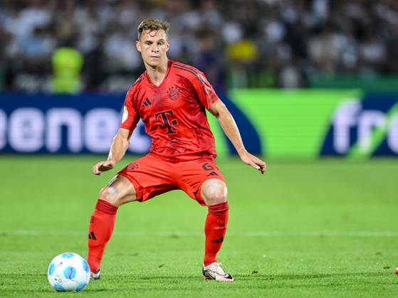 Joshua Kimmich FC Bayern Muenchen in action, on the ball, single action during the DFB Pokal First Round match between SSV Ulm 1846 Fussball and FC Bayern Muenchen at Donaustadion on August 16, 2024 in Ulm, Germany Photo by Harry Langer DeFodi Images Joshua Kimmich FC Bayern Muenchen controls the Ball during the DFB Pokal First Round match between SSV Ulm 1846 Fussball and FC Bayern Muenchen at Donaustadion on August 16, 2024 in Ulm, Germany Photo by Harry Langer DeFodi Images DFB DFL REGULATIONS PROHIBIT ANY USE OF PHOTOGRAPHS AS IMAGE SEQUENCES AND OR QUASI VIDEO Photo by Harry Langer DeFodi Images DFB DFL REGULATIONS PROHIBIT ANY USE OF PHOTOGRAPHS AS IMAGE SEQUENCES AND OR QUASI VIDEO Defodi 541 SSVFCB240816 207 Defodi-541 DFB DFL REGULATIONS PROHIBIT ANY USE OF PHOTOGRAPHS AS IMAGE SEQUENCES AND OR QUASI-VIDEO.