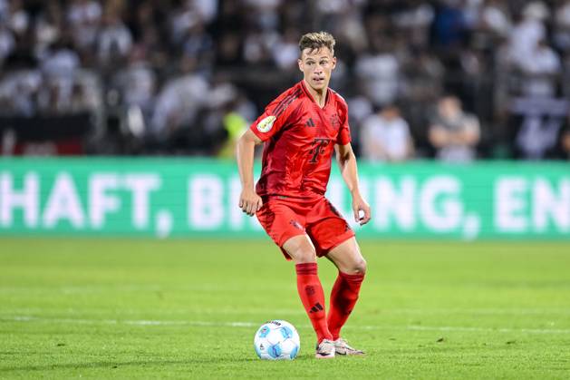 Joshua Kimmich FC Bayern Muenchen in action, on the ball, single action during the DFB Pokal First Round match between SSV Ulm 1846 Fussball and FC Bayern Muenchen at Donaustadion on August 16, 2024 in Ulm, Germany Photo by Harry Langer DeFodi Images Joshua Kimmich FC Bayern Muenchen controls the Ball during the DFB Pokal First Round match between SSV Ulm 1846 Fussball and FC Bayern Muenchen at Donaustadion on August 16, 2024 in Ulm, Germany Photo by Harry Langer DeFodi Images DFB DFL REGULATIONS PROHIBIT ANY USE OF PHOTOGRAPHS AS IMAGE SEQUENCES AND OR QUASI VIDEO Photo by Harry Langer DeFodi Images DFB DFL REGULATIONS PROHIBIT ANY USE OF PHOTOGRAPHS AS IMAGE SEQUENCES AND OR QUASI VIDEO Defodi 541 SSVFCB240816 268 Defodi-541 DFB DFL REGULATIONS PROHIBIT ANY USE OF PHOTOGRAPHS AS IMAGE SEQUENCES AND OR QUASI-VIDEO.