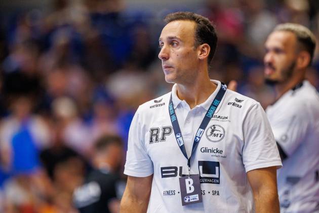 Roberto Garcia Parrondo MT Melsungen, Coach GER, TBV Lemgo Lippe vs MT Melsungen, Handball, 1 Bundesliga, 1 Matchday, Season 2024 2025, 05 09 2024 GER, TBV Lemgo Lippe vs MT Melsungen, Handball, 1 Bundesliga, 1 Matchday, Season 2024 2025, 05 09 2024 Lemgo Copyright: xEibner-Pressefotox xJanxRollingerx EP_JSK