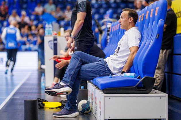 Roberto Garcia Parrondo MT Melsungen, Coach GER, TBV Lemgo Lippe vs MT Melsungen, Handball, 1 Bundesliga, 1 Matchday, Season 2024 2025, 05 09 2024 GER, TBV Lemgo Lippe vs MT Melsungen, Handball, 1 Bundesliga, 1 Matchday, Season 2024 2025, 05 09 2024 Lemgo Copyright: xEibner-Pressefotox xJanxRollingerx EP_JSK