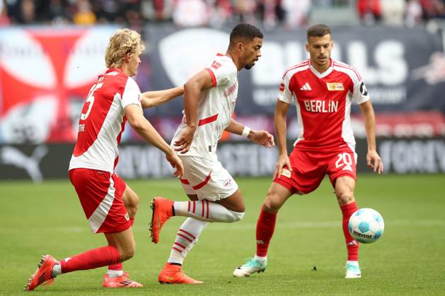 14 09 2024, xtgx, Fussball 1 Bundesliga, RB Leipzig 1 FC Union Berlin emspor, v l Tom Rothe Union Berlin, 15 , Benjamin Henrichs Leipzig Zweikampf, Duell, Kampf, tackle Zweikampf, Duell, Kampf, tackle DFL DFB REGULATIONS PROHIBIT ANY USE OF PHOTOGRAPHS as IMAGE SEQUENCES and or QUASI VIDEO Leipzig