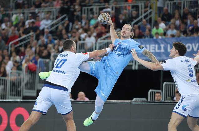 HC Zagreb v Aalborg Handbold - EHF Champions League ZAGREB, CROATIA - SEPTEMBER 18: Lukas Nilsson of Aalborg Handbold in action against Jakov Gojun of HC Zagreb during EHF Champions League Group Phase match between HC Zagreb and Aalborg Handbold at Arena Zagreb on September 18, 2024 in Zagreb, Croatia.  SanjinxStrukic PIXSELL