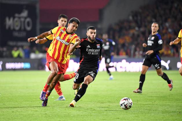 RC Lens v Olympique Lyonnais - Ligue 1 MCDonald s 2024 2025 14 Facundo Axel MEDINA (rcl) - 69 Georges Mikautadze (ol) during the Ligue 1 MCDonald s match between Lens and Lyon at Stade Bollaert-Delelis on September 15, 2024 in Lens, France. Lens France  Copyright: xFEPx 776203932
