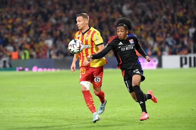 RC Lens v Olympique Lyonnais - Ligue 1 MCDonald s 2024 2025 11 Malick FOFANA (ol) - 29 Przemyslaw FRANKOWSKI (rcl) during the Ligue 1 MCDonald s match between Lens and Lyon at Stade Bollaert-Delelis on September 15, 2024 in Lens, France. Lens France  Copyright: xFEPx 776203932