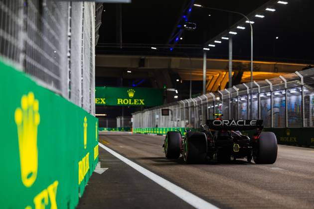 Marina Bay Street Circuit, Singapore, Singapore. 21.September.2024; Sergio Perez of Mexico and Oracle Red Bull Racing during Formula One Singapore Grand Prix (267349581)