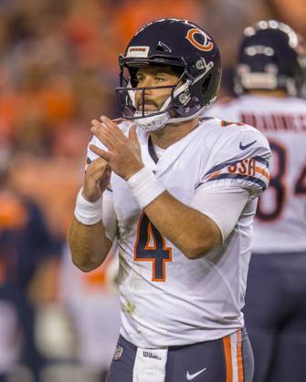NFL, American Football Herren, USA 2018: Bears vs Broncos Aug 18 August 18, 2018: Chicago Bears quarterback Chase Daniel (4) during the third quarter of an NFL preseason matchup between the Chicago Bears and the Denver Broncos at Broncos Stadium at Mile High Denver CO, Scott D Stivason Cal Media Denver Colorado United States of America EDITORIAL USE ONLY Copyright: xx ZUMA-20180818_zaf_c04_761.jpg ScottxDxStivasonx csmphototwo419403