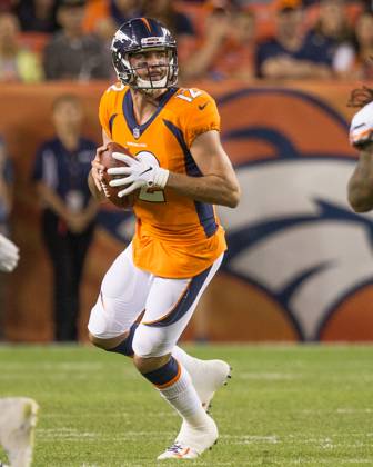 NFL, American Football Herren, USA 2018: Bears vs Broncos Aug 18 August 18, 2018: Denver Broncos quarterback Paxton Lynch (12) during the third quarter of an NFL preseason matchup between the Chicago Bears and the Denver Broncos at Broncos Stadium at Mile High Denver CO, Scott D Stivason Cal Media Denver Colorado United States of America EDITORIAL USE ONLY Copyright: xx ZUMA-20180818_zaf_c04_771.jpg ScottxDxStivasonx csmphototwo419407