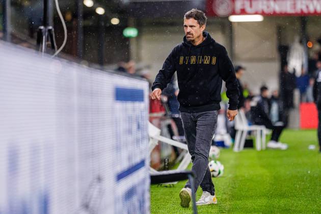 Thomas Stamm SG Dynamo Dresden, Head Coach GER, SC Verl vs SG Dynamo Dresden, Football, 3 Liga, 7 Spieltag, Spielzeit 2024 2025, 25 09 2024 DFL Regulations prohibit any use of photographers as image sequences and or quasi video GER, SC Verl vs SG Dynamo Dresden, Football, 3 Liga, 7 Spieltag, Spielzeit 2024 2025, 25 09 2024 Verl Copyright: xEibner-Pressefotox xJanxRollingerx EP_JSK
