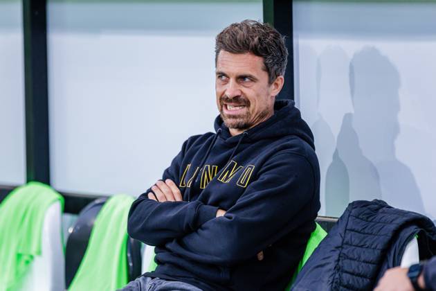 Thomas Stamm SG Dynamo Dresden, Head Coach GER, SC Verl vs SG Dynamo Dresden, Football, 3 Liga, 7 Spieltag, Spielzeit 2024 2025, 25 09 2024 DFL Regulations prohibit any use of photographers as image sequences and or quasi video GER, SC Verl vs SG Dynamo Dresden, Football, 3 Liga, 7 Spieltag, Spielzeit 2024 2025, 25 09 2024 Verl Copyright: xEibner-Pressefotox xJanxRollingerx EP_JSK