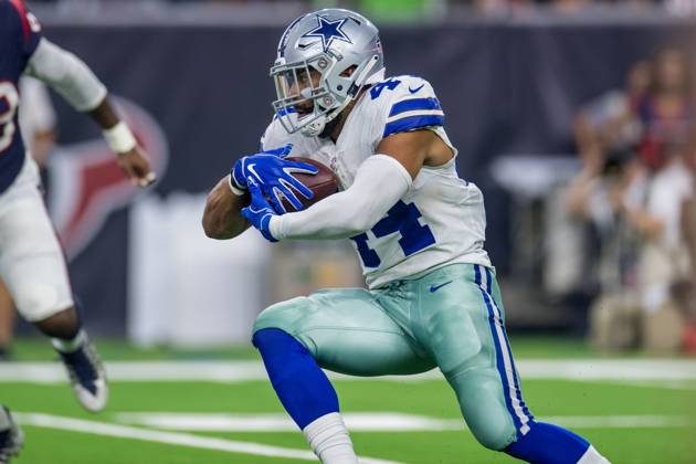 NFL, American Football Herren, USA 2018: Cowboys vs Texans AUG 30 August 30, 2018: Dallas Cowboys running back Darius Jackson (44) carries the ball during the 1st quarter of a preseason NFL football game between the Houston Texans and the Dallas Cowboys at NRG Stadium in Houston, TX. ..Trask Smith CSM Houston TX U.S. EDITORIAL USE ONLY Copyright: xx ZUMA-20180830_zaf_c04_070.jpg TraskxSmithx csmphototwo422621