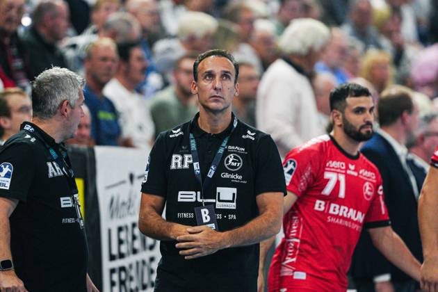 Roberto Garcia Parrondo MT Melsungen, Coach GER, THW Kiel vs MT Melsungen, Handball, Bundesliga, Matchday, 4, Season 2024 2025, 26 09 2024 GER, THW Kiel vs MT Melsungen, Handball, Bundesliga, Matchday, 4, Season 2024 2025, 26 09 2024 Kiel Copyright: xEibner-Pressefoto MarcelxvonxFehrnx EP_MFN