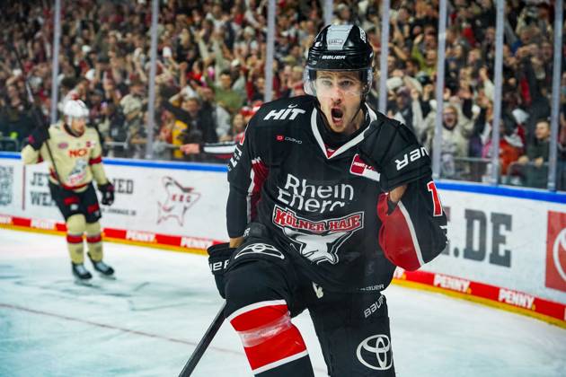 Ice Hockey Penny DEL 3 Matchday Cologne Sharks Nuremberg Ice Tigers on 27 09 2024 at the Lanxess Arena in Cologne Louis Marc Aubry Cologne , celebrates his goal to 5 4 while short-handed According to the regulations of the DEL German Ice Hockey League, the publication and further use of the recordings in electronic media and end devices of all kinds during the ongoing game is not permitted xDMx