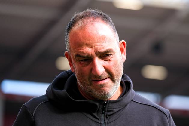 Frank Schmidt FC Heidenheim, Head Coach before the match, GER, 1 FSV Mainz 05 vs 1 FC Heidenheim, Football, 1 Bundesliga, Matchday 5, Season 2024 2025, 28 09 2024 DFL REGULATIONS PROHIBIT ANY USE OF PHOTOGRAPHS as IMAGE SEQUENCES and or QUASI VIDEO GER, 1 FSV Mainz 05 vs 1 FC Heidenheim, Football, 1 Bundesliga, Matchday 5, Season 2024 2025, 28 09 2024 Mainz Copyright: xEibner-Pressefoto FlorianxWiegandx EP_FWD