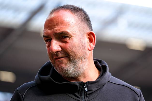 Frank Schmidt FC Heidenheim, Head Coach before the match, GER, 1 FSV Mainz 05 vs 1 FC Heidenheim, Football, 1 Bundesliga, Matchday 5, Season 2024 2025, 28 09 2024 DFL REGULATIONS PROHIBIT ANY USE OF PHOTOGRAPHS as IMAGE SEQUENCES and or QUASI VIDEO GER, 1 FSV Mainz 05 vs 1 FC Heidenheim, Football, 1 Bundesliga, Matchday 5, Season 2024 2025, 28 09 2024 Mainz Copyright: xEibner-Pressefoto FlorianxWiegandx EP_FWD