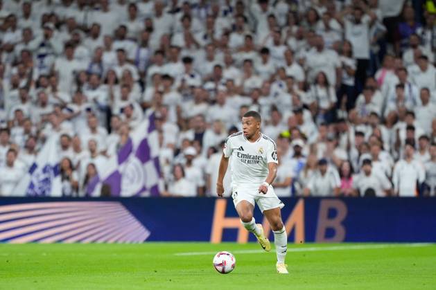October 5, 2024, Madrid, Madrid, SPAIN: Kylian Mbappe of Real Madrid in action during the Spanish League, LaLiga EA Sports, football match played between Real Madrid and Villarreal CF at Santiago Bernabeu stadium on October 5, 2024, in Madrid, Spain. Madrid SPAIN - ZUMAa181 20241005_zaa_a181_184 Copyright: xOscarxJ.xBarrosox
