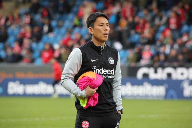 06 10 2024 xmgoodx Frankfurt am Main, PSD Bank Arena Regionalliga Südwest Season 2024 2025 Eintracht Frankfurt II Kickers Offenbach OFC Eintracht Frankfurt II Co Coach Makoto Hasebe