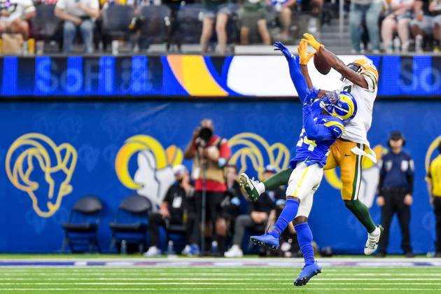 NFL, American Football Herren, USA 2024: Packers vs Rams OCT 06 October 6, 2024 Inglewood, CA.Los Angeles Rams cornerback Darious Williams (24) breaks up the pass intended for Green Bay Packers wide receiver Dontayvion Wicks (13) in action in the fourth quarter during the NFL football game. Green Bay Packers vs. Los Angeles Rams.Mandatory Photo Credit: Louis Lopez Cal Media (Credit Image: Â Louis Lopez Cal Sport Media) Inglewood California United States of America EDITORIAL USE ONLY Copyright: xx ZUMA-20241006_zma_c04_110.jpg LouisxLopezx csmphotothree303409