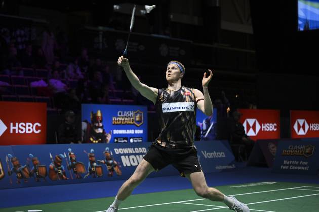 Anders Antonsen of Denmark in action during the Men s Singles match in the badminton Clash Royale Arctic Open powered by Yonex tournament in Vantaa, Finland on October 9, 2024. Vantaa Finland LKFTFX20241009141758ODSZ Copyright: xEmmixKorhonenx LKFTFX20241009141758ODSZ