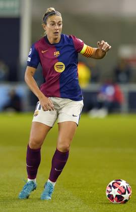Manchester, England, 9th October 2024. Alexia Putellas of Barcelona during the UEFA Womens Champions League match at the Academy Stadium, Manchester. Picture credit should read: Andrew Yates Sportimage EDITORIAL USE ONLY. No use with unauthorised audio, video, data, fixture lists, club league logos or live services. Online in-match use limited to 120 images, no video emulation. No use in betting, games or single club league player publications. SPI-3368-0034