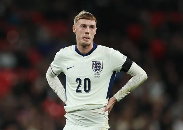 London, England, 10th October 2024. Cole Palmer of England during the UEFA Nations League match at Wembley Stadium, London. Picture credit should read: Paul Terry Sportimage EDITORIAL USE ONLY. No use with unauthorised audio, video, data, fixture lists, club league logos or live services. Online in-match use limited to 120 images, no video emulation. No use in betting, games or single club league player publications. SPI-3369-0128